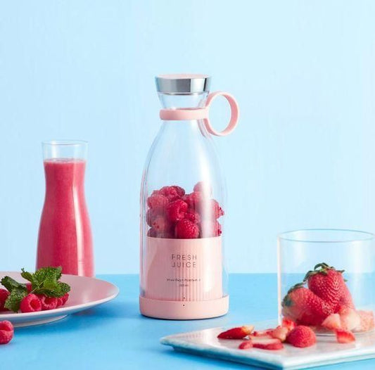 Grabssy Portable 350ML USB Rechargeable Mini Juicer Blender for Shakes & Smoothies